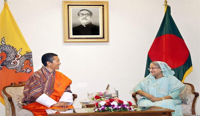 भूटान के प्रधानमंत्री लोटे त्शेरिंग ने की शेख हसीना से मुलाकात