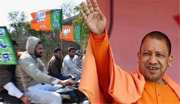 लखनऊ में शनिवार को भाजपा की कमल संदेश बाइक रैली