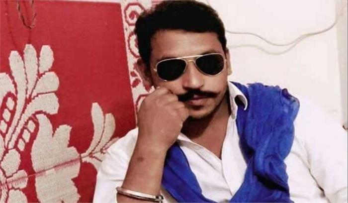 भीम आर्मी के प्रमुख चंद्रशेखर रावण हिरासत में