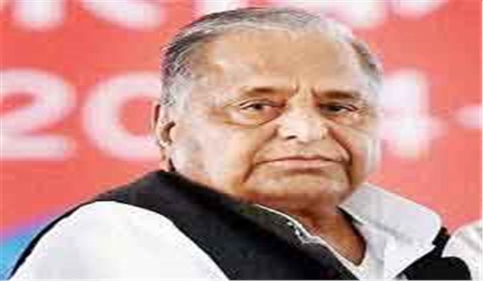 क्या कोई खुद को ही लिखता है माननीय