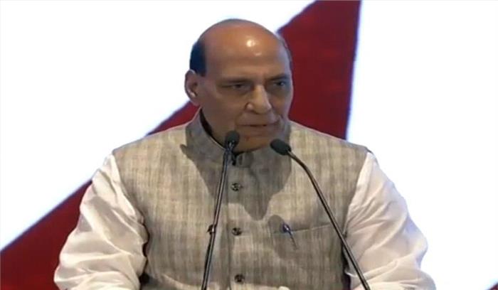 योगी के करिश्माई नेतृत्व की वजह से ही यूपी में परियोजनाएं धरातल पर उतरीं: राजनाथ योगी के करिश्माई नेतृत्व की वजह से ही यूपी में परियोजनाएं धरातल पर उतरीं: राजनाथ