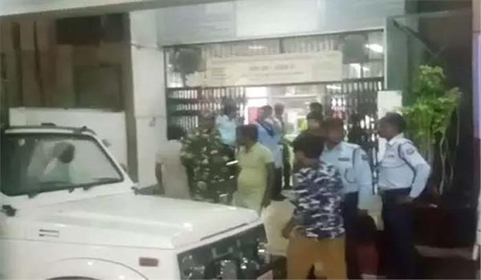 उत्तर प्रदेश के उन्नाव बलात्कार पीड़िता की हालत अभी भी नाजुक : केजीएमयू उत्तर प्रदेश के उन्नाव बलात्कार पीड़िता की हालत अभी भी नाजुक : केजीएमयू