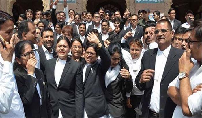 उत्तर प्रदेश के भी वकील हड़ताल पर