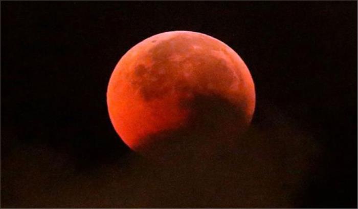 चंद्रग्रहण : सूतक काल के दौरान बंद रहेंगे मंदिर के कपाट