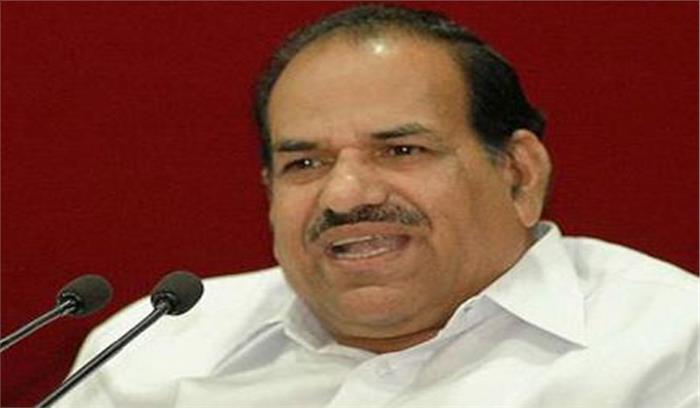 झूठ बोलकर लोगों को गुमराह कर रहे हैं मोदी : बालकृष्णन