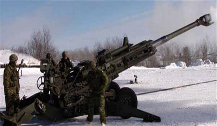 दो एम777 होवित्जर तोपें पहुंचीं भारत​​​​​​​