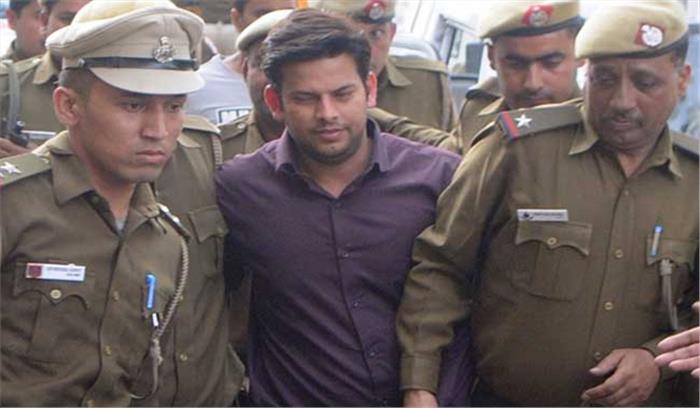 विधायक जरवाल का मोबाइल फोन रोहिणी से मिला