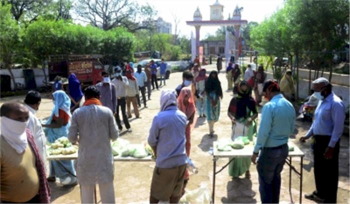 मप्र में जरूरतमंदों को दिया जा रहा दोनों वक्त का भोजन