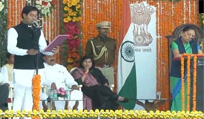 मप्र के कमलनाथ मंत्रिमंडल में युवा-अनुभव समन्वय, 28 मंत्रियों ने ली शपथ