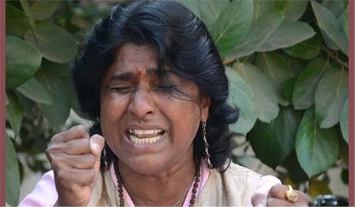 मप्र : दलित महिला आईएएस शशि कर्णावत बर्खास्त