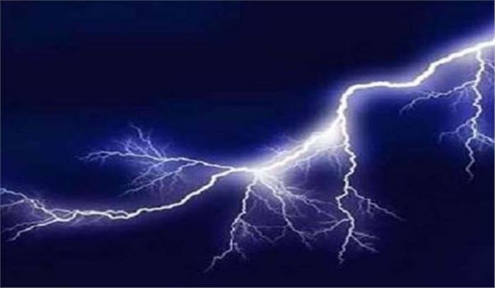 मप्र : बिजली गिरने से बालक की मौत मप्र : बिजली गिरने से बालक की मौत