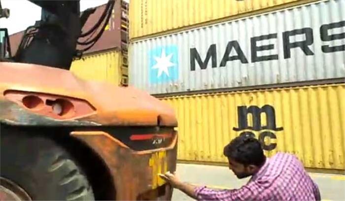 ऑपरेटर की लापरवाही के चलते इंचार्ज कंटेनर से टकराया, मौत