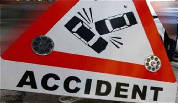 मप्र: बस और डंपर की टकर से  3 की मौत