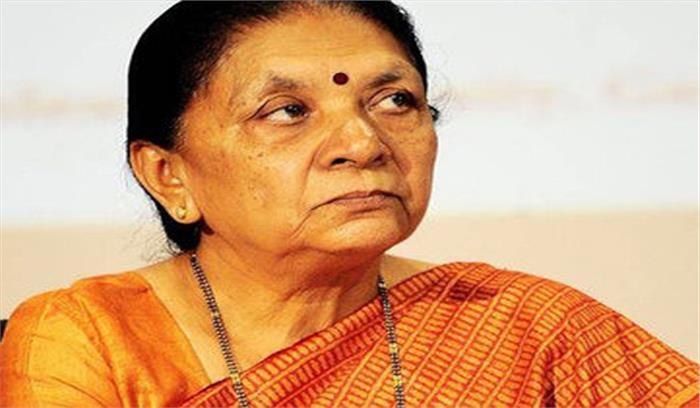 आनंदीबेन पटेल ने टी.बी मुक्ती अभियान का शुभारंभ किया आनंदीबेन पटेल ने टी.बी मुक्ती अभियान का शुभारंभ किया