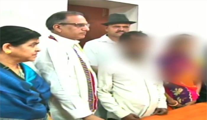 मंदसौर रेप पीड़िता के परिवार से मिले भाजपा विधायक के बेतुके बोल