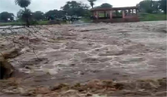 अनूपपुर में बरसाती नदी में बहे 2 मासूम बच्चें