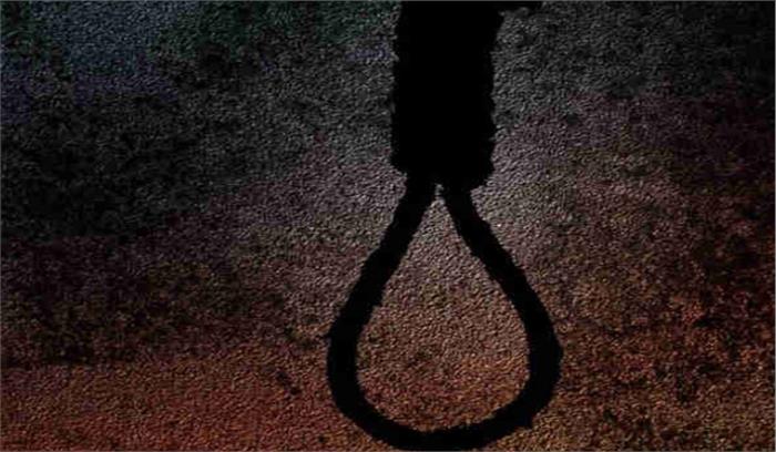 मध्यप्रदेश में मां की हत्या करने वाले को अदालत ने दी फांसी की सजा मध्यप्रदेश में मां की हत्या करने वाले को अदालत ने दी फांसी की सजा