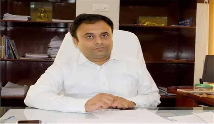 सिंधिया के प्रभाव क्षेत्र के कलेक्टर बदले गए