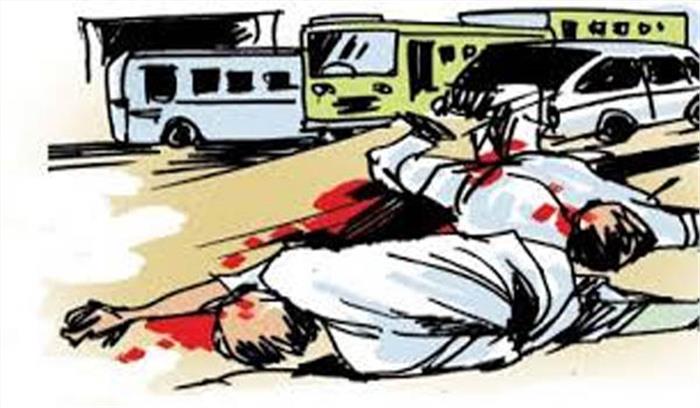 मुरैना में बस के अनियंत्रित होकर दुर्घटनाग्रस्त होने आधा दर्जन घायल