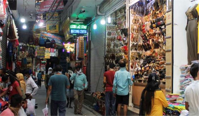 भोपाल में रात 8 बजे तक ही खुलेंगी दुकानें भोपाल में रात 8 बजे तक ही खुलेंगी दुकानें