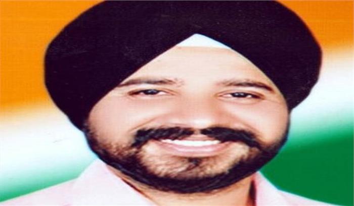 कांग्रेस धर्मनिरपेक्ष पार्टी है-नरेंद्र सलूजा