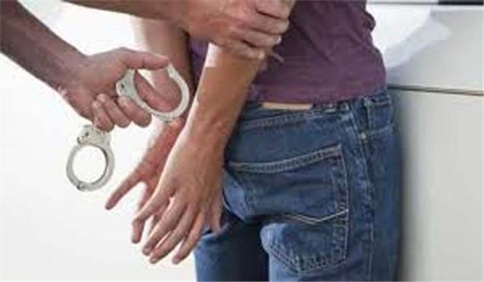 श्योपुर जिले में पुलिस अभिरक्षा से फरार आरोपी गिरफ्तार