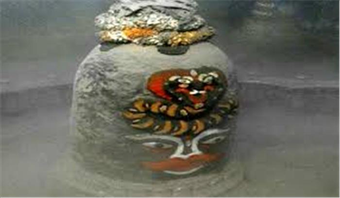 उज्जैन :भस्मार्ती में अनाधिकृत अनुमति प्राप्त कराने वाले व्यक्तियों के विरुद्ध आवेदन