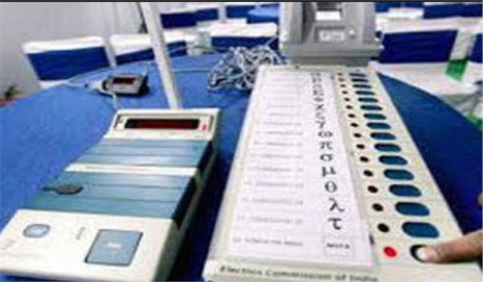 चित्रकूट विधानसभा उपचुनाव के लिए मतों की गिनती शुरू चित्रकूट विधानसभा उपचुनाव के लिए मतों की गिनती शुरू