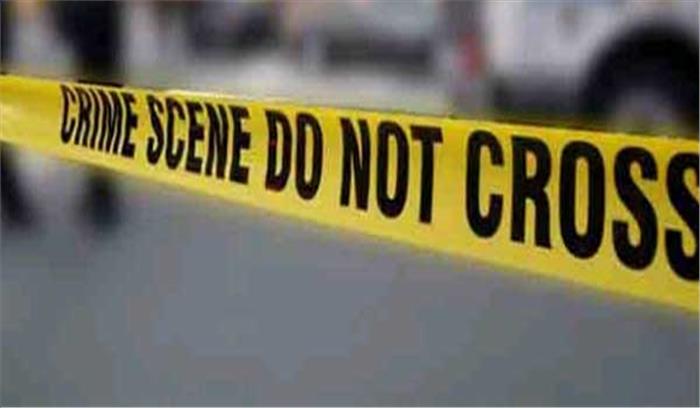 मप्र: पार्सल बम विस्फोट में घायल युवक ने अस्पताल में दम तोडा मप्र: पार्सल बम विस्फोट में घायल युवक ने अस्पताल में दम तोडा