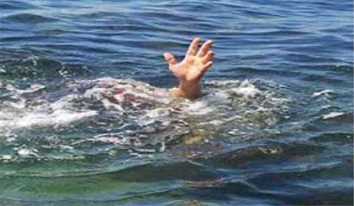 मध्यप्रदेश :मासूम को जल दाग देने गए पिता की भी डूबने से मौत मध्यप्रदेश :मासूम को जल दाग देने गए पिता की भी डूबने से मौत