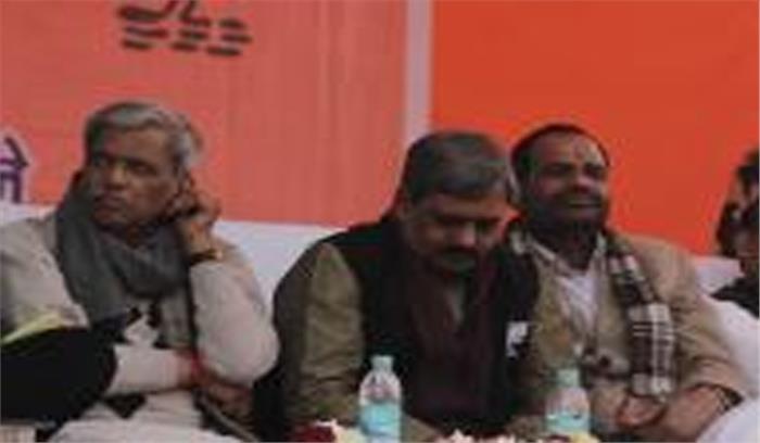 भाजपा सांसद प्रभात झा ने कहा, पार्टी से नाराज नहीं 