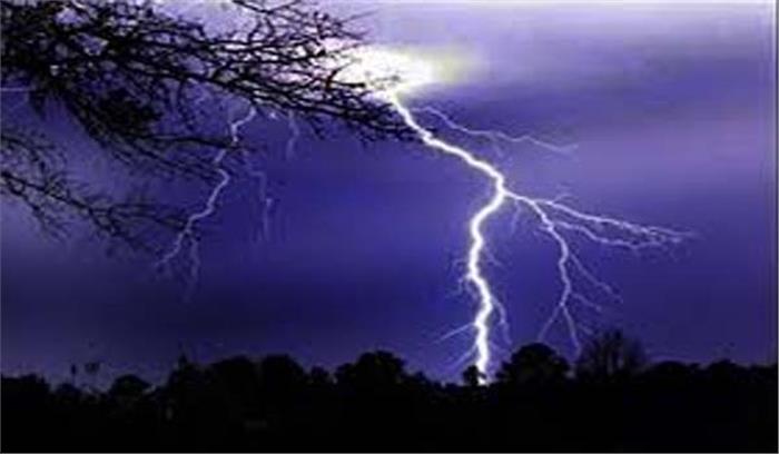 मध्यप्रदेश में बिजली गिरने से पांच घायल