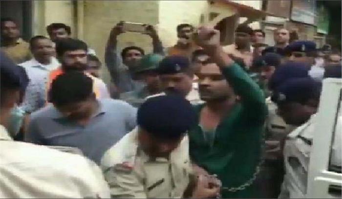 मंदसौर दुष्कर्म पीड़िता के इलाज के लिए मुंबई से पहुंचे चिकित्सक,  हालत में अब सुधार