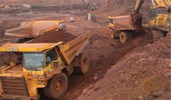 अवैध खनन रुकवाने गए दल पर हमला करने मामले में प्रकरण दर्ज