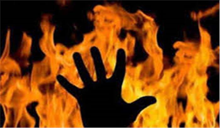 मध्यप्रदेश : प्रताड़ना से तंग महिला ने आग लगाकर की आत्महत्या