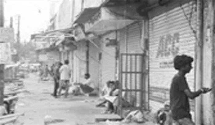 महाबंद में पेट्रोल पंप व दवा दुकानें भी रही बंद