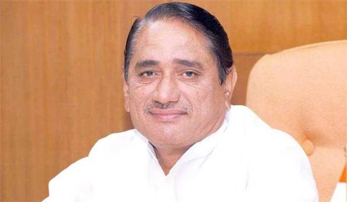 महाराष्ट्र के कृषि मंत्री पांडुरंग फुंडकर का दिल का दौरा पड़ने से निधन