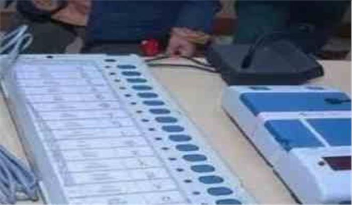 महाराष्ट्र, हरियाणा में शाम 6 बजे तक क्रमश: 56, 63 प्रतिशत मतदान