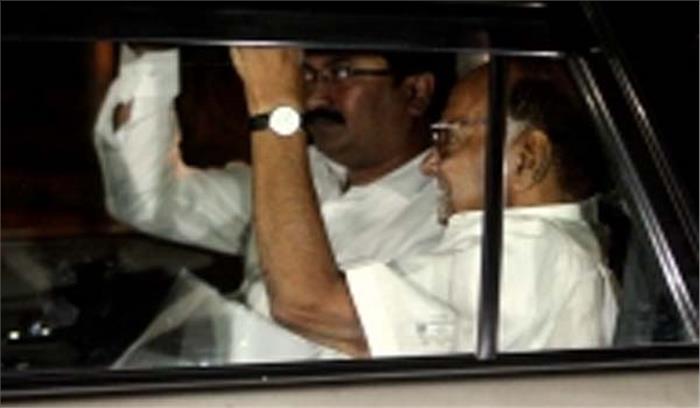 महाराष्ट्र गतिरोध : पवार ने सोनिया से मुलाकात की, संशय बरकरार