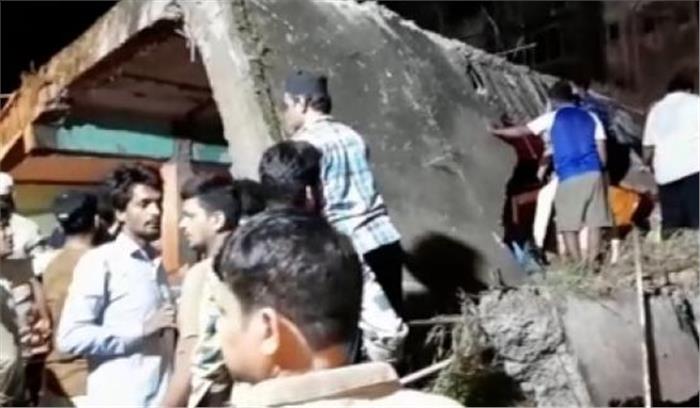 ठाणे : इमारत ढहने की घटना में मरने वालों की संख्या 25 हुई ठाणे : इमारत ढहने की घटना में मरने वालों की संख्या 25 हुई