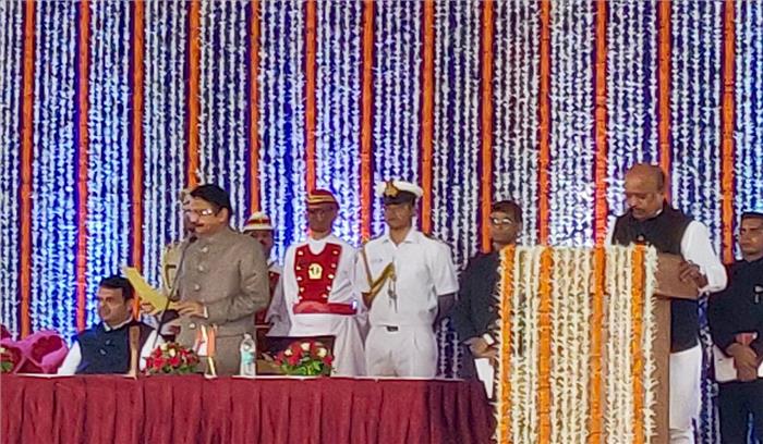 महाराष्ट्र मंत्रिमंडल विस्तार :13 नए मंत्री शामिल,राधाकृष्ण विखे पाटिल ने ली मंत्री पद की शपथ
