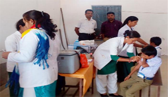 मीजल्स-रूबेला का टीका लगाया गया