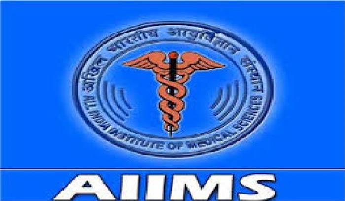 महोबा: एम्स की स्थापना को लेकर बुंदेली समाज का अनशन समाप्त