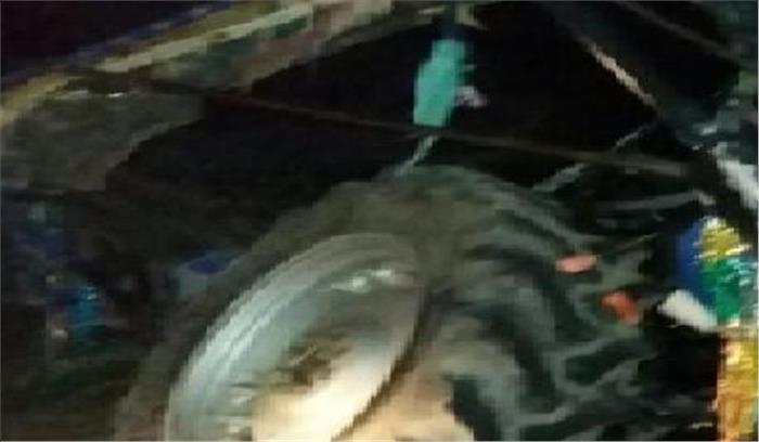 महोबा:  ट्रैक्टर की चपेट में आने से महिला की मौत