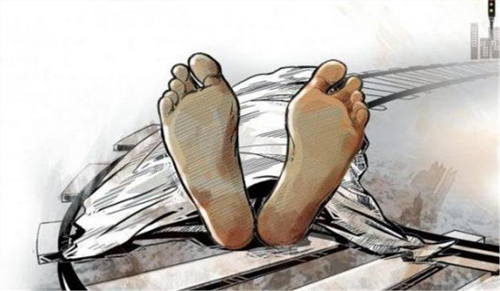 महोबा: ट्रेन के आगे कूदकर युवक ने दी जान
