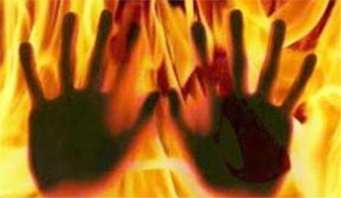 महोबा में दो किशोरियों की आग में जलने से मौत