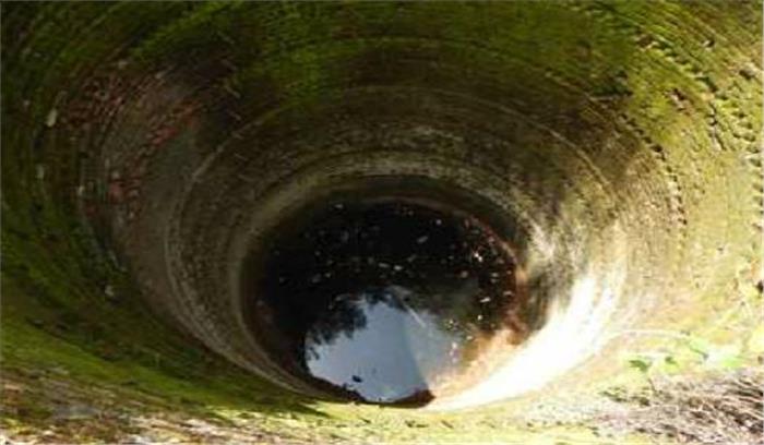 युवती का शव कुएं से संदिग्ध परिस्थितियों में बरामद