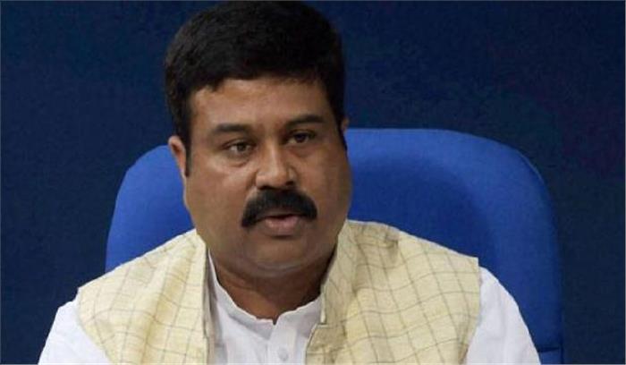 ​​​​​​पेट्रोल और डीजल की कीमतें अंतर्राष्ट्रीय बाज़ार से जोड़ी जाएं: आप