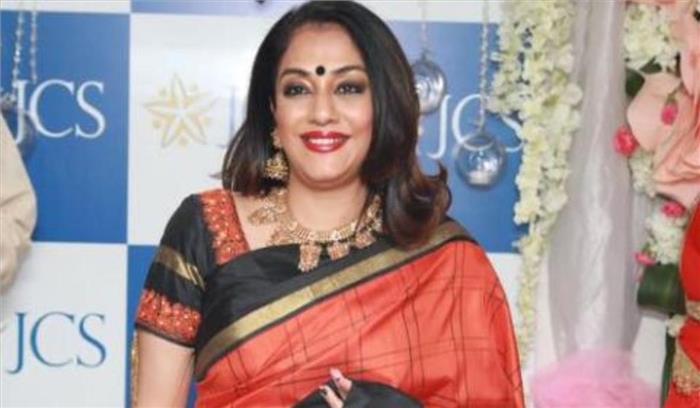 डिलीवरी बॉय ने मेरा नंबर एडल्ट ग्रुप में डाला : तमिल अभिनेत्री गायत्री साईं