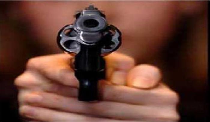 मणिपुर: महिला समेत 3 लाेगों की गोली मार कर हत्या